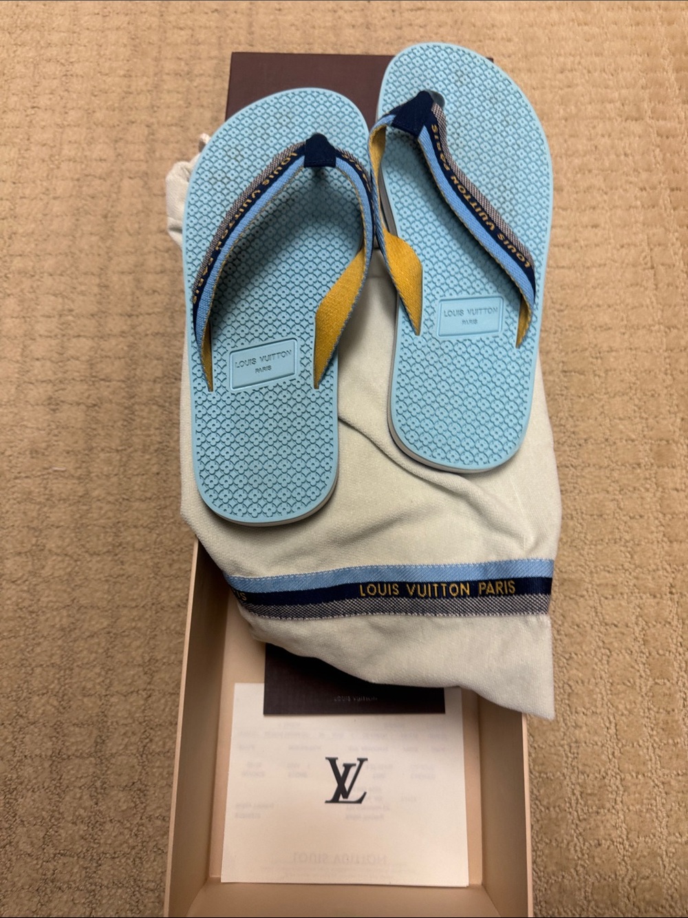 Louis Vuitton Vintage Flip-Flops